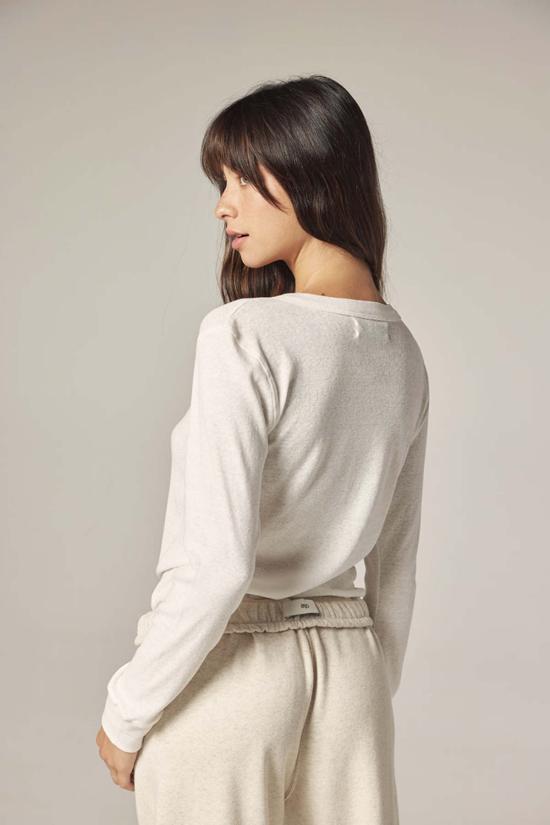  아멘테 긴팔 티셔츠 긴팔 면 헨리넥 티셔츠 화이트 - AMENTE