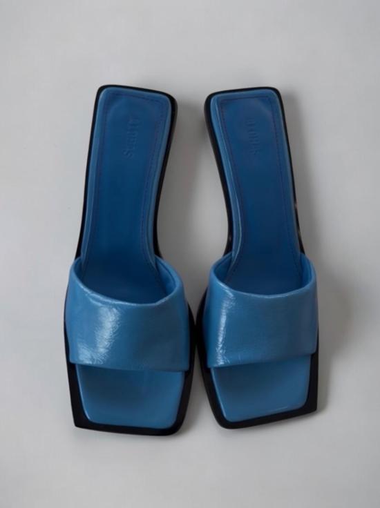  알로하스 샌들 기아 오닉스 가죽  블루