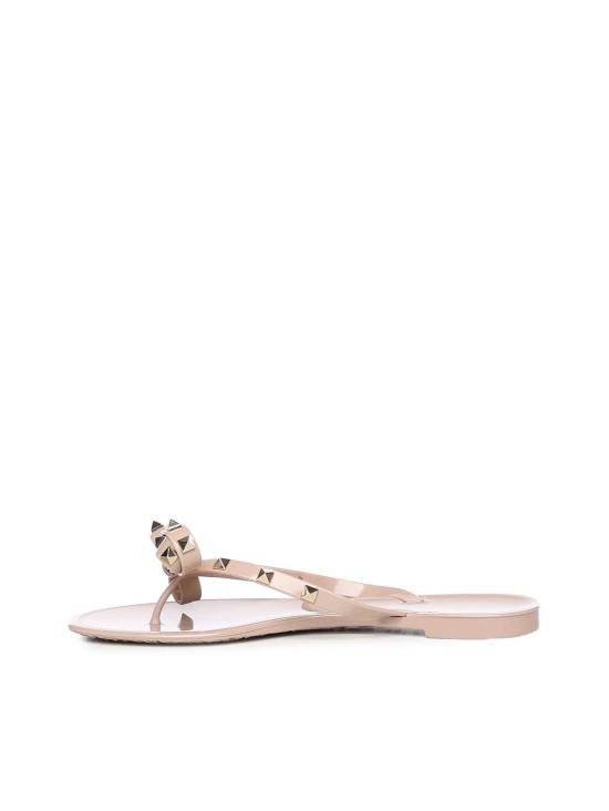  발렌티노 가라바니 샌들 락스터드 러버 플립플롭  파우더 - VALENTINO GARAVANI