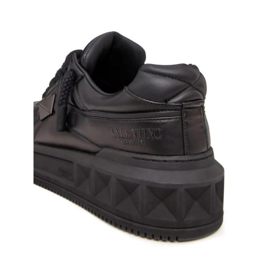  발렌티노 가라바니 스니커즈 블랙 - VALENTINO GARAVANI