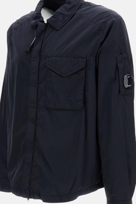  씨피 컴퍼니 자켓 C.P. 컴퍼니 크롬 R 지퍼 렌즈 오버셔츠 블루 - C.P. COMPANY