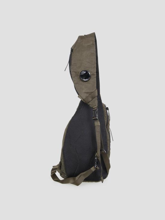 26SS 씨피 컴퍼니 나일론 B 렌즈 크로스백 RCCMAC735A005269G 683 IVY GREEN - C.P. COMPANY