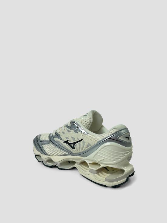 26SS 미즈노 스니커즈 D1GA2511 01 - MIZUNO