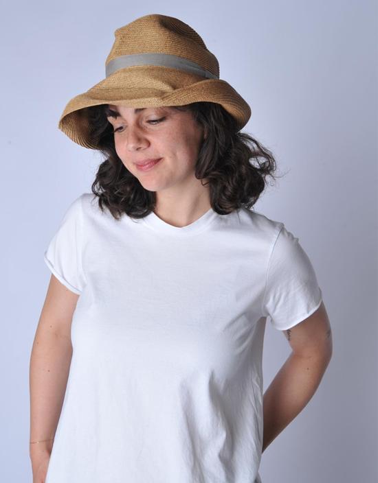  Mature Ha 모자 성숙한 갈색과 회색 리본이 달린 챙이 넓은 박스형 - OTHER BRANDS