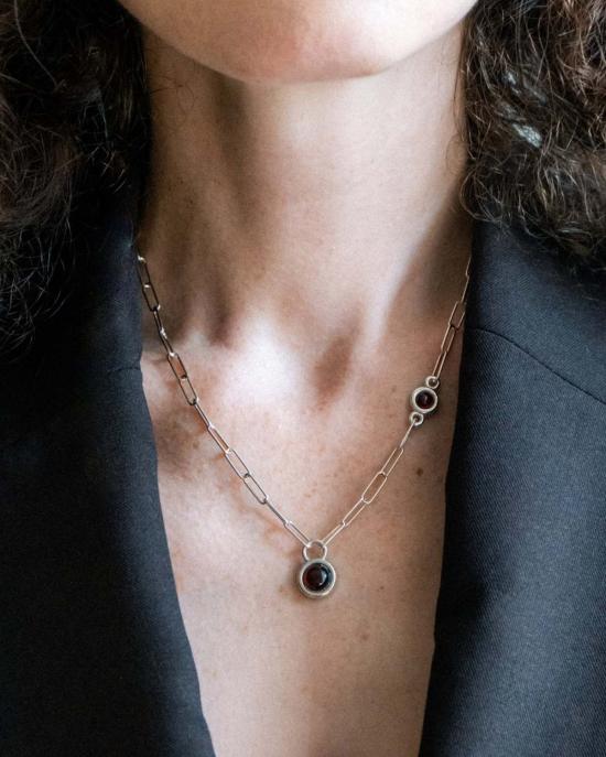  클래식 디자인스 목걸이/팬던트 레나에 목걸이