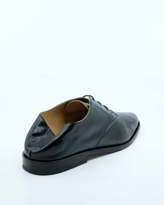  아워레가시 드레스 슈즈 아워 레거시 트루 다이 블랙 레더 콜랩싱 컨설턴트 슈즈 블랙 - OUR LEGACY