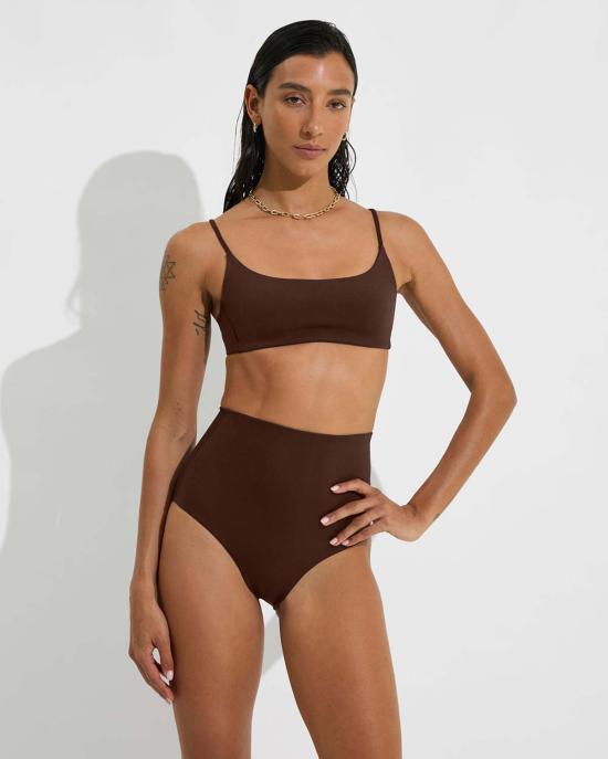  Left On Friday 비키니 수영복 금요일 만조 때 바닥 수영 바닥에서 왼쪽