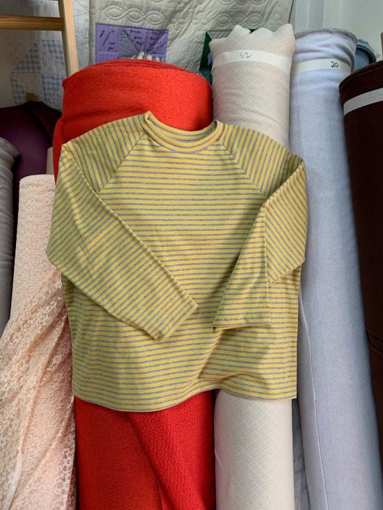  카린 긴팔 티셔츠 칼린 박시 래글런 탑 - CARLEEN