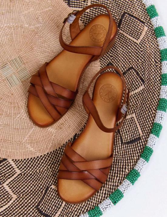  PENELOPE CHILVERS 샌들 페넬로페 칠버스 힐드 셰퍼디스 가죽  (탠 색상) - OTHER BRANDS