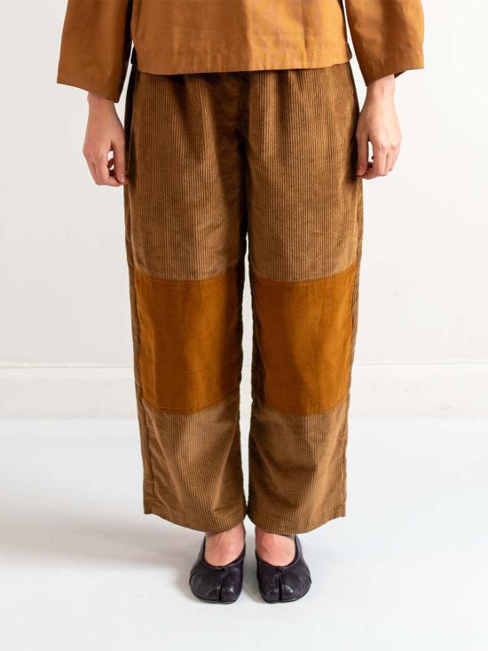  에블린 스트레이트 팬츠 A B E L I N E 벨벳 코듀로이 팬츠 카라멜