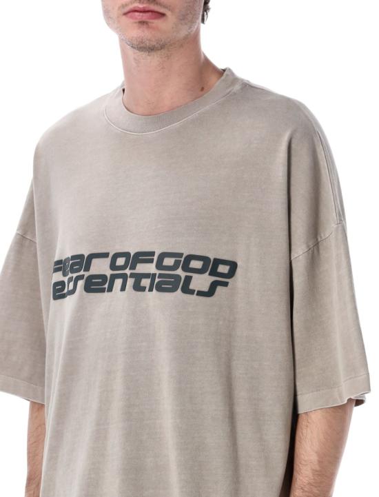 26SS 피어오브갓 반팔 티셔츠 125HO254471F Grey - FEAR OF GOD