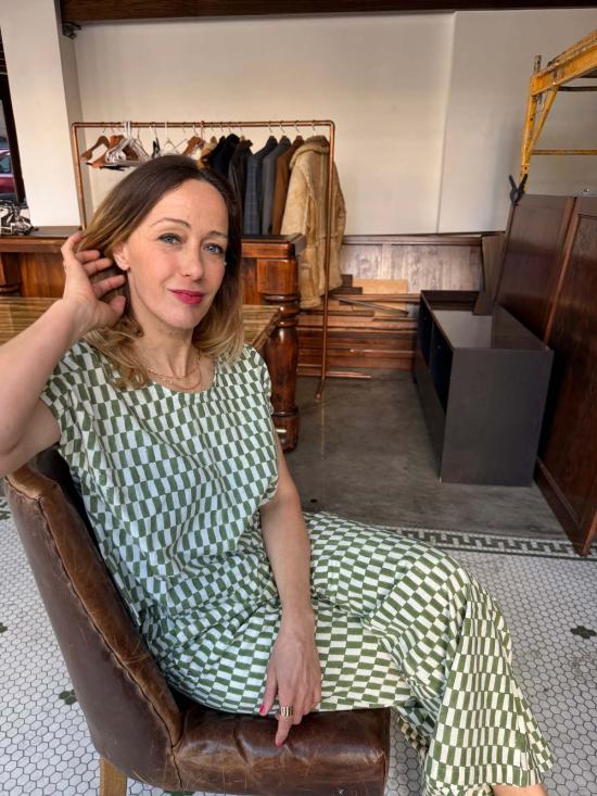  해피 프렌치 갱 블라우스 젤리아 탑 쁘띠 직사각형 - HAPPY FRENCH GANG