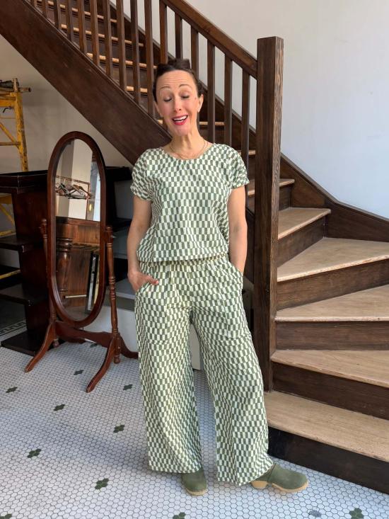  해피 프렌치 갱 블라우스 젤리아 탑 쁘띠 직사각형 - HAPPY FRENCH GANG