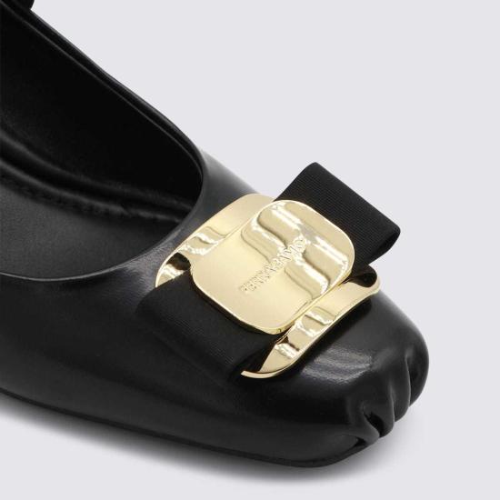  살바토레 페라가모 힐/펌프스 페라가모 블랙 가죽 펌프스 - SALVATORE FERRAGAMO