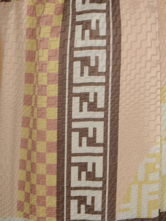 25FW 펜디 숏팬츠 FR6643AUQM F1SAW Peach - FENDI