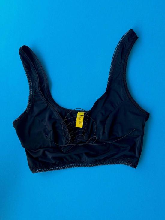  케일리 페디 브라 로비 크롭 레이스업  블랙