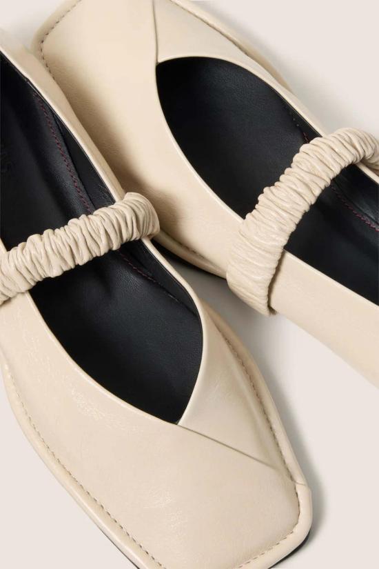  알로하스 플랫 슈즈 라우탄 크림 발레 플랫 - ALOHAS