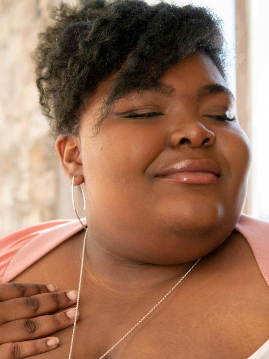  페어 아니타 이어링 엘레강트 커브 드롭 - FAIR ANITA