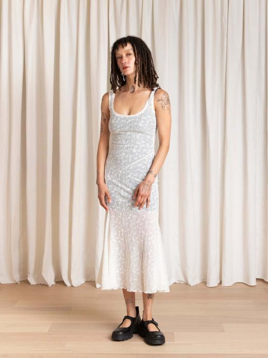  알리 골든 민소매 티셔츠 탱크 드레스 (비대칭 밑단) - ALI GOLDEN