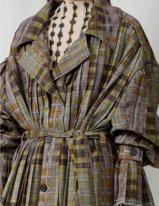  줄리아 호이어 트렌치 코트 에밀 플리츠 코트 라도미르 코트 - JULIA HEUER