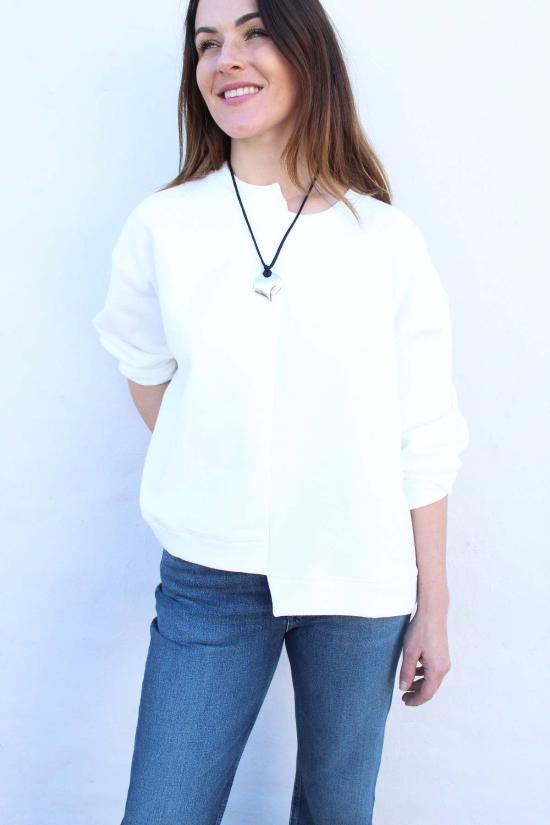  에스비제이 오스틴 스웨터 Sbj 오스틴 핸드다이드 비즈 스웨트셔츠 - SBJ AUSTIN