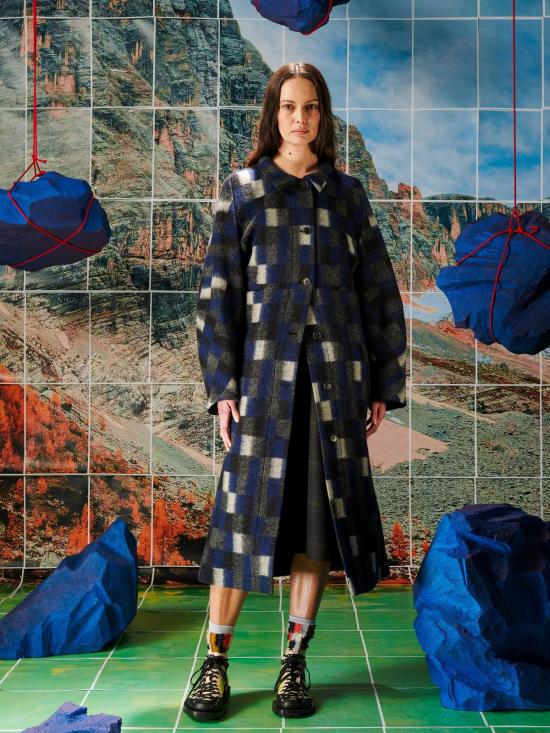  헨릭 빕스코브 코트 Henrik Vibskov 바나나  브러시드 블랙 스퀘어 - HENRIK VIBSKOV