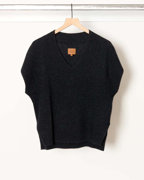  제이미 할러 베스트 스웨터