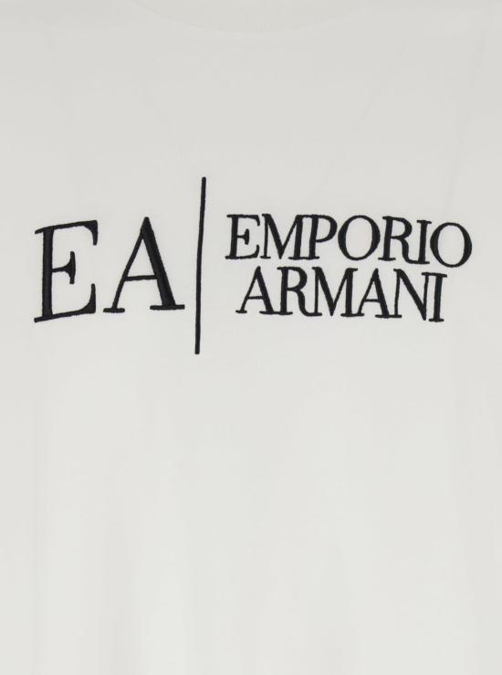  엠포리오 아르마니 반팔 티셔츠 크루넥 티셔츠 (앞면에 로고 자수) 화이트 - EMPORIO ARMANI