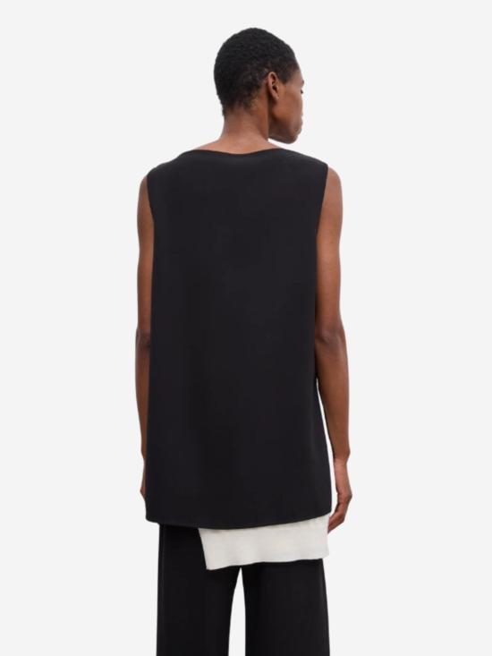  하우스 오브 다그마르 블라우스 하우스 오브 다그마 슬리브리스 크레이프 탑 - HOUSE OF DAGMAR