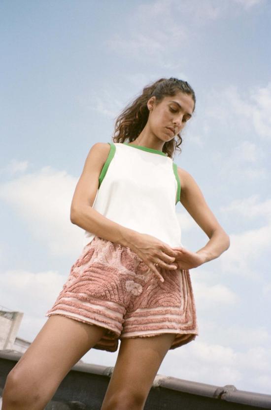  카린 민소매 티셔츠 칼린 클로이 탱크탑 - CARLEEN