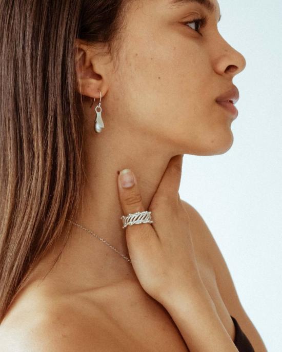  클래식 디자인스 반지 뮤즈 링 - CKLASIC DESIGNS