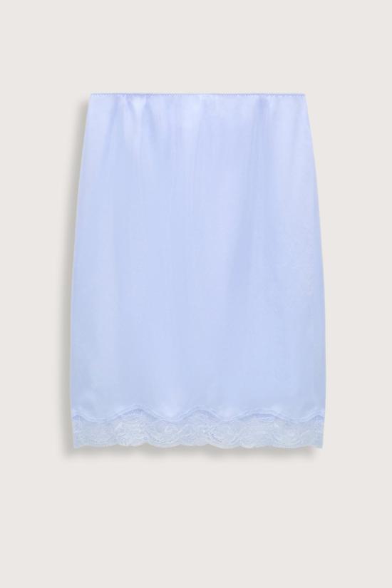  도로시 슈마허 미디 스커트 도로테 슈마허의 장난기 넘치는 볼륨 , 아이시 스카이