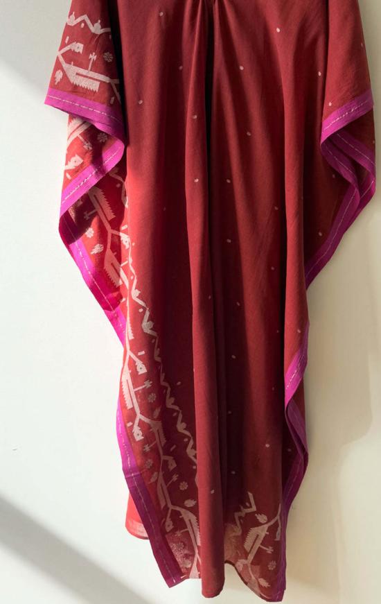  투 롱 원피스 핫핑크 테두리가 있는 빨간색 잠다니 카프탄 두 벌 - TWO