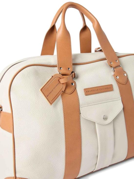 26SS 브루넬로 쿠치넬리 그레인드 카프스킨 스트리트 백 MBATBU394COK17 White - BRUNELLO CUCINELLI
