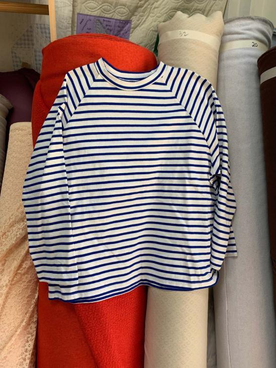  카린 긴팔 티셔츠 칼린 박시 래글런 티셔츠 - CARLEEN