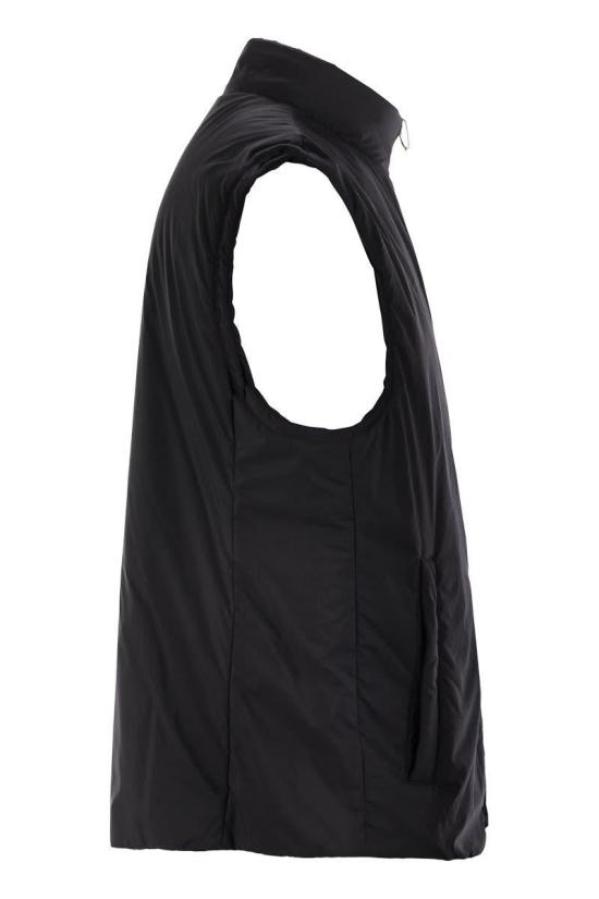 26SS 에르노 베스트 GI000456U 12456Z9300 Black - HERNO