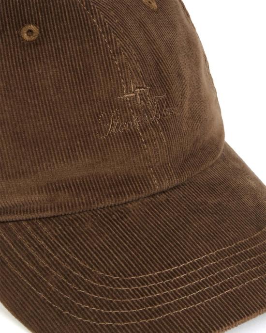  스톤 아일랜드 모자 코튼 마이크로 코듀로이 컴퍼스 자수 베이스볼 캡 (엄버) - STONE ISLAND