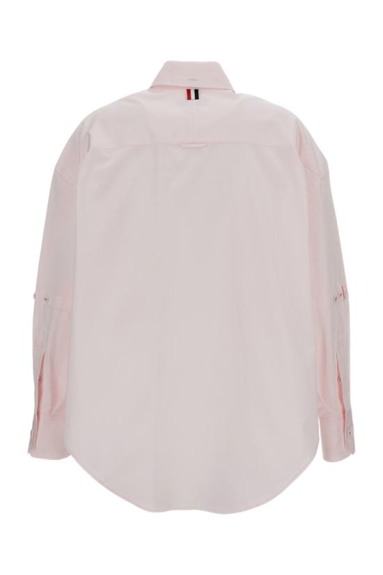 26SS 톰브라운 솔리드 포플린 크레스트 엠브로이더리 암밴드 슈퍼사이즈 셔츠 FLL079EF1004680 Pink - THOM BROWNE