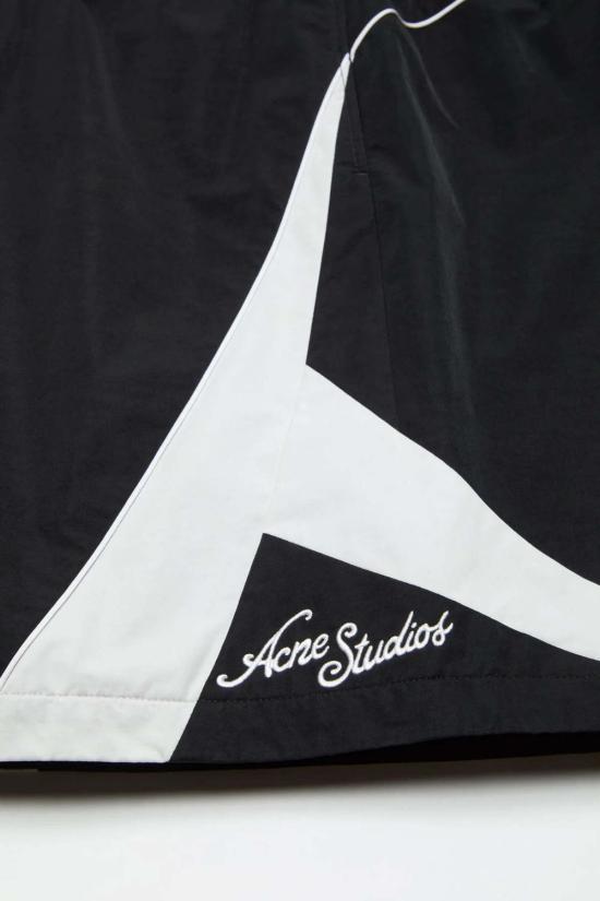  아크네 스튜디오 숏팬츠 캐주얼 테크니컬 쇼츠 블랙 - ACNE STUDIOS