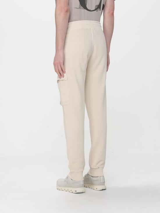 26SS 씨피 컴퍼니 트레이닝/조거 팬츠 20CMSP067A110044R 114 Beige - C.P. COMPANY