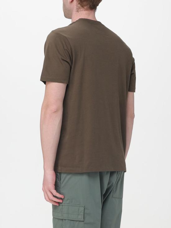 26SS 씨피 컴퍼니 30/1 저지 숏슬리브 로고 패치 티셔츠 RCCMTS726A005100W 683 Mud - C.P. COMPANY