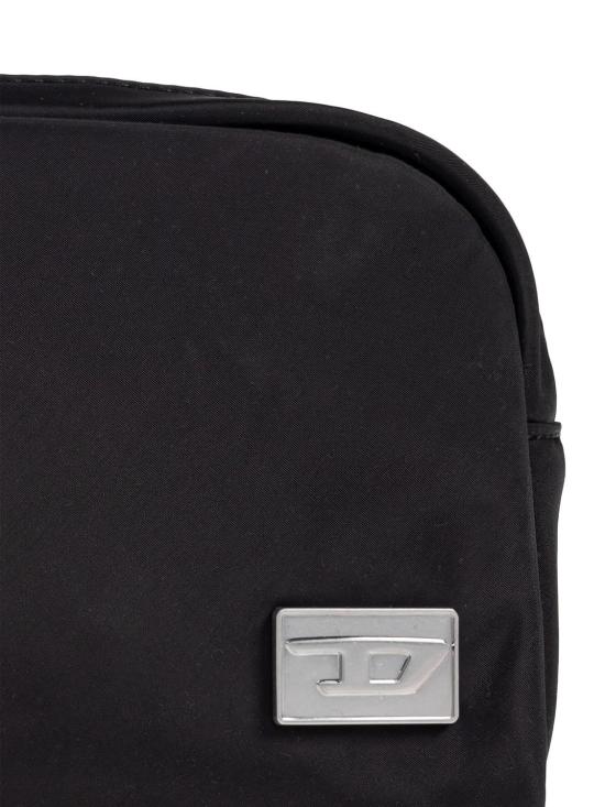 26SS 디젤 클러치/파우치 X10572P8166 T8013 BLACK - DIESEL