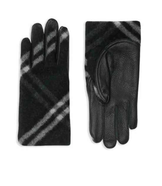  버버리 장갑 8097261 A1008 Black - BURBERRY