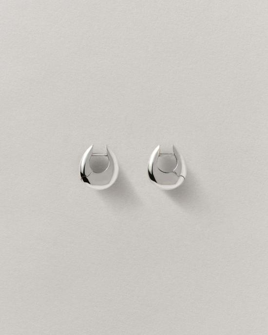  아니카 이네즈 이어링 슬로핑 힌지 후프 실버/골드 - ANNIKA INEZ