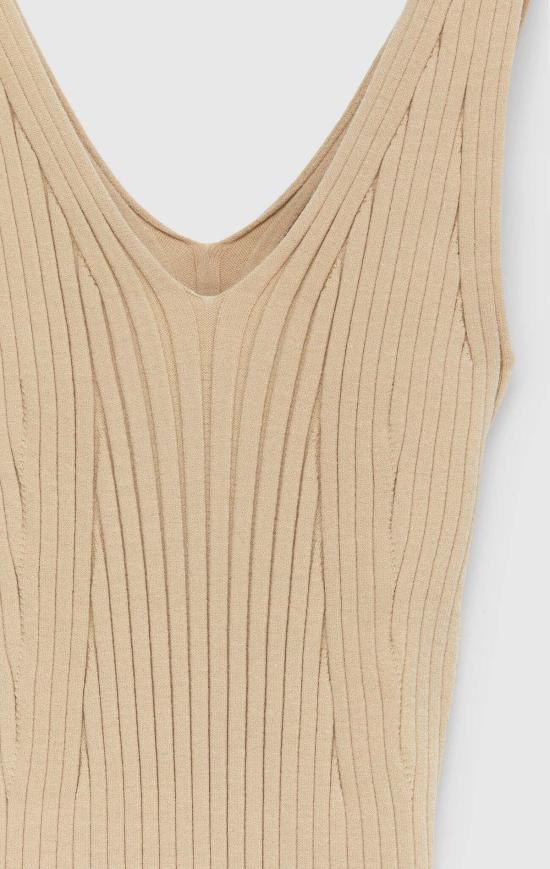  로데브예 민소매 티셔츠 로데비에르 V넥 골지 탱크탑 - RODEBJER