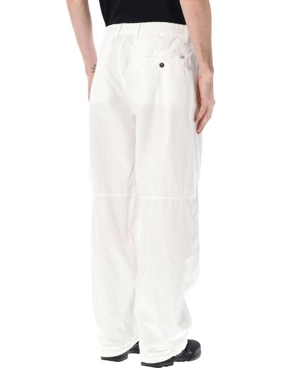  씨피 컴퍼니 치노 팬츠 C.P. 컴퍼니 마이크로렙스 카고 팬츠 화이트 - C.P. COMPANY