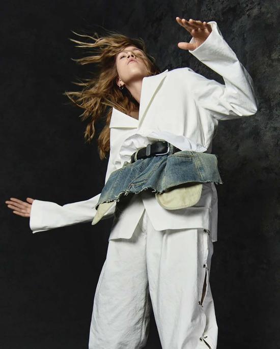  테오 아이웨어 레귤러 벨트 테오 앞치마 (셔츠, 청바지  포함) - THEO EYEWEAR