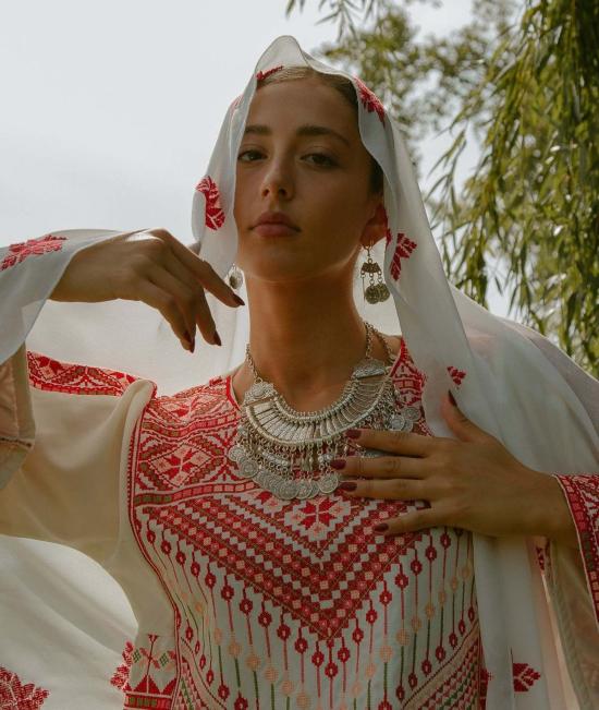  디라 목걸이/팬던트 전통 동전 목걸이 - DEERAH