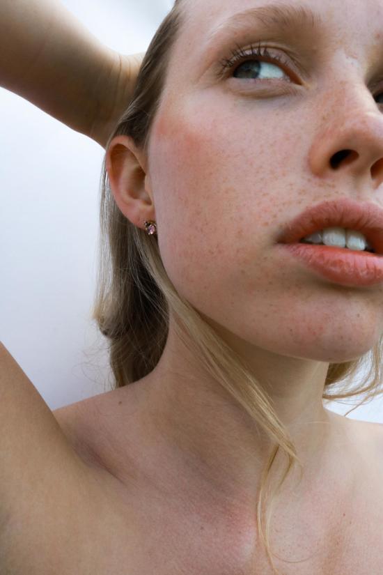  오디세이아 이어링 Odissea Ny Habibi 스터드 귀걸이 - ODISSEA