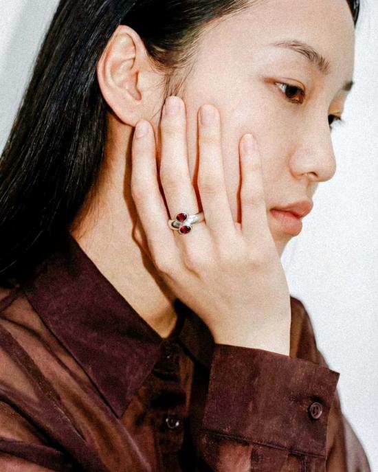  클래식 디자인스 반지 로리 링 - CKLASIC DESIGNS